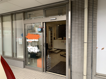 自動ドア 開けっ放しで虫が入る